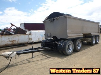 Tefco TOA Tipping Dog Trailer 1978 Used
