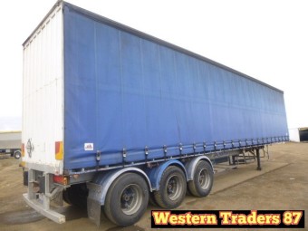 Maxitrans Curtainsider Trailer 2001 Used