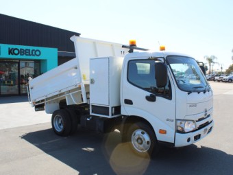 Hino 616 - 300 Series 2021 Used