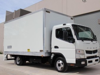 Fuso canter 2018 Used