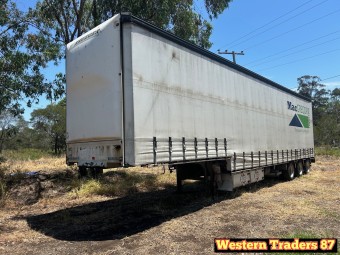 Krueger Drop Deck Curtainsider Trailer 2001 Used