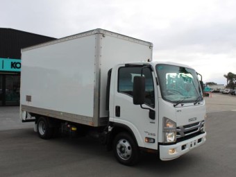 Isuzu NPR 45/55-155 2016 Used