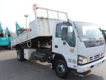 Isuzu NPR400 2006 Used