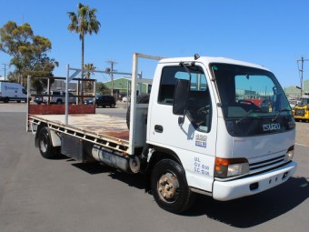 Isuzu NQR450 2002 Used