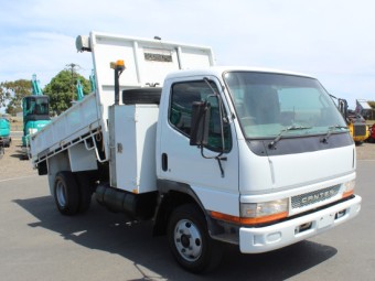 Mitsubishi Canter 2004 Used