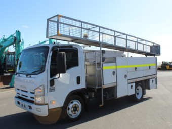 Isuzu NQR450 2011 Used