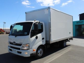 Hino 616 - 300 Series 2016 Used