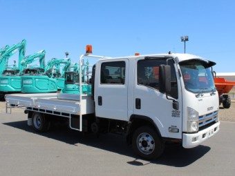 Isuzu NPR400 2014 Used