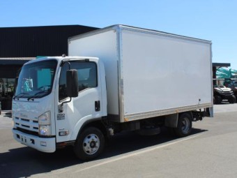 Isuzu NPR200 2014 Used