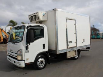Isuzu NNR200 2009 Used