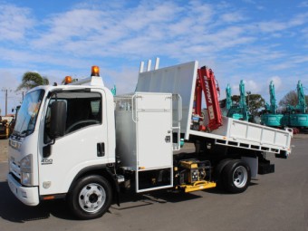 Isuzu NPR400 2012 Used