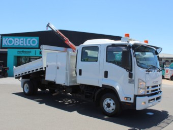 Isuzu FRR600 2015 Used