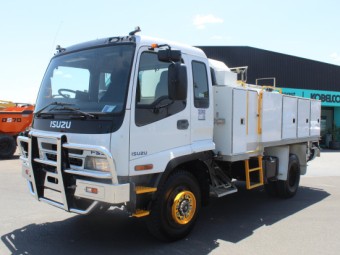 Isuzu FSS550 2001 Used