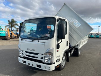 Isuzu NMR 60/45-150 AMT TRI TIPPER 2025 New