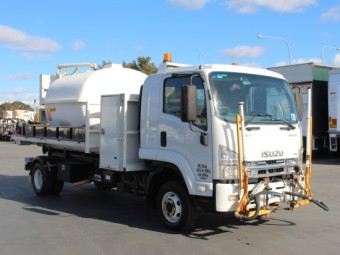 Isuzu FRR600 2011 Used