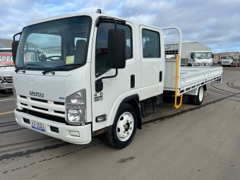 Isuzu NQR450 2014 Used