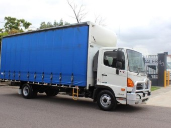 Hino 500 2013 Used