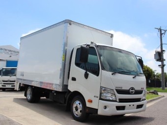 Hino 300-series 2021 Used