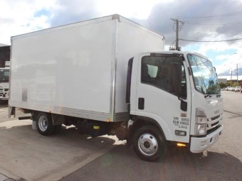Isuzu n-series 2023 Used