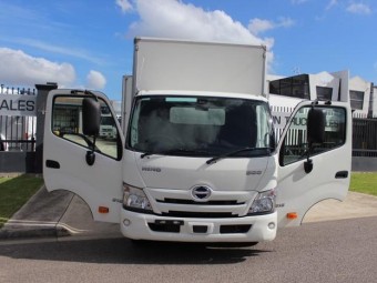 Hino 300 Series 2022 Used