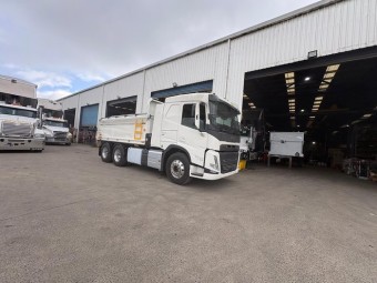 Fuso Canter 2022 Used