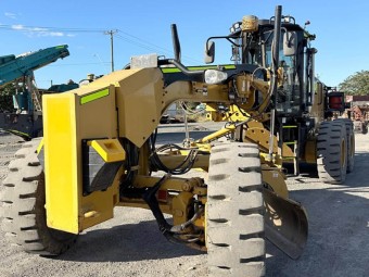 CAT 140M  Used