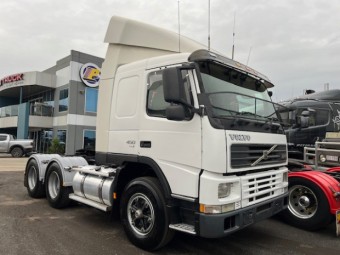 Volvo FM450 2000 Used