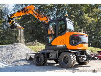 DEVELON/DOOSAN  2025 New