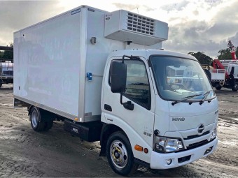 Hino 300-series 2021 used